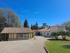 Prestigiosa casa di 592 mq in vendita Nérac, Aquitania-Limosino-Poitou-Charentes