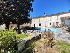 Casa di lusso di 264 mq in vendita Saint-Germain-du-Puch, Aquitania-Limosino-Poitou-Charentes