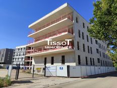 Prestigioso ufficio di 194 mq in vendita - Nîmes, Francia