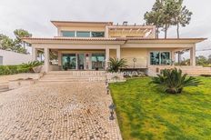 Villa di 339 mq in vendita Almada, Portogallo