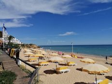 Villa in vendita a Albufeira e Olhos de Água Distrito de Faro Albufeira