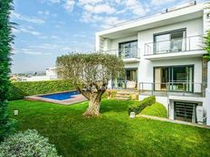 Esclusiva villa di 443 mq in vendita Cascais e Estoril, Portogallo