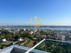 Prestigioso appartamento di 241 m² in vendita Lisbona, Portogallo