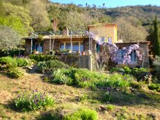 Casa di lusso in vendita a La Garde-Freinet Provenza-Alpi-Costa Azzurra Var