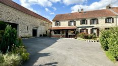 Casa di 390 mq in vendita La Ferté-sous-Jouarre, Francia