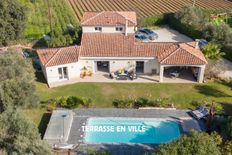 Villa in vendita a Hyères Provenza-Alpi-Costa Azzurra Var