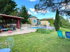 Casa di lusso in vendita a Vallon-Pont-d\'Arc Alvernia-Rodano-Alpi Ardèche