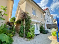 Casa di lusso in vendita a Le Chesnay Île-de-France Yvelines