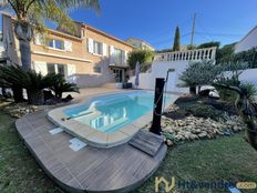 Villa in vendita a Hyères Provenza-Alpi-Costa Azzurra Var