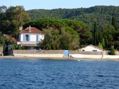 Casa di 120 mq in vendita Gassin, Francia