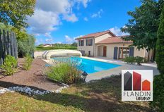 Casa di lusso di 125 mq in vendita Charly, Francia