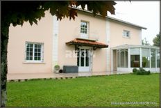 Casa di lusso in vendita a Barbezieux-Saint-Hilaire Nouvelle-Aquitaine Charente