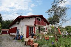 Casa di lusso in vendita a Cambo-les-Bains Nouvelle-Aquitaine Pirenei atlantici