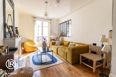 Prestigioso appartamento di 85 m² in vendita Montmartre, Abbesses, Grandes-Carrières, Parigi, Île-de-France