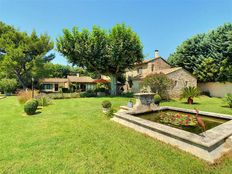 Prestigiosa casa di 319 mq in vendita L\'Isle-sur-la-Sorgue, Francia