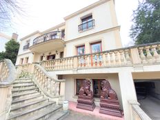 Prestigiosa casa in vendita Saint-Maur-des-Fossés, Francia