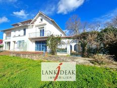 Casa di lusso in vendita a Cambo-les-Bains Nouvelle-Aquitaine Pirenei atlantici