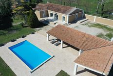 Casa di prestigio in vendita Entraigues-sur-la-Sorgue, Provenza-Alpi-Costa Azzurra