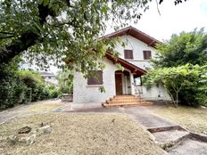 Casa di lusso di 150 mq in vendita Ville-la-Grand, Alvernia-Rodano-Alpi