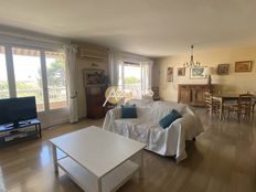 Appartamento di lusso di 96 m² in vendita Sanary-sur-Mer, Francia