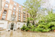 Appartamento in vendita a Montmartre, Abbesses, Grandes-Carrières Île-de-France Parigi