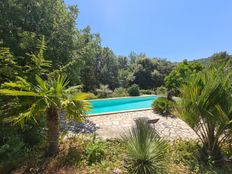 Casa di 126 mq in vendita Besse-sur-Issole, Provenza-Alpi-Costa Azzurra