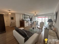 Prestigioso appartamento di 77 m² in vendita Royan, Aquitania-Limosino-Poitou-Charentes