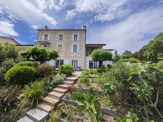 Casa di lusso in vendita a Montlieu-la-Garde Nouvelle-Aquitaine Charente-Maritime