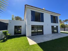 Casa di 175 mq in vendita Sanary-sur-Mer, Provenza-Alpi-Costa Azzurra