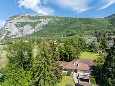 Casa di lusso in vendita a Archamps Alvernia-Rodano-Alpi Alta Savoia