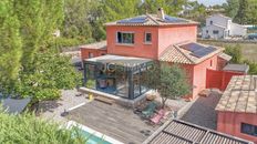 Villa in vendita a Rocbaron Provenza-Alpi-Costa Azzurra Var