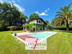 Casa di prestigio in vendita Ustaritz, Aquitania-Limosino-Poitou-Charentes