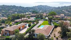 Villa in vendita a Sainte-Maxime Provenza-Alpi-Costa Azzurra Var