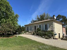 Casa di lusso di 226 mq in vendita Gaillan-en-Médoc, Francia