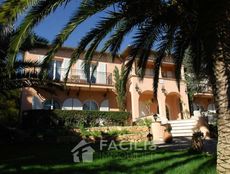 Villa in vendita a Les Issambres Provenza-Alpi-Costa Azzurra Var