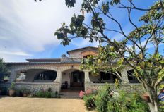 Casa di lusso in vendita a Ruoms Alvernia-Rodano-Alpi Ardèche