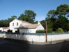 Casa di lusso in vendita a Saint-Jean-de-Monts Pays de la Loire Vandea