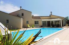 Villa in vendita a Breuillet Nouvelle-Aquitaine Charente-Maritime