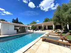 Villa in vendita a Le Val Provenza-Alpi-Costa Azzurra Var