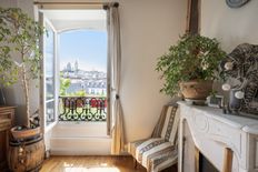 Appartamento in vendita a Montmartre, Abbesses, Grandes-Carrières Île-de-France Parigi