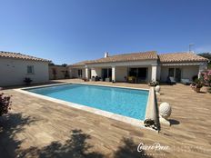 Villa in vendita a Saint-Gilles Occitanie Gard