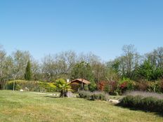 Casa di 472 mq in vendita Loupiac, Francia