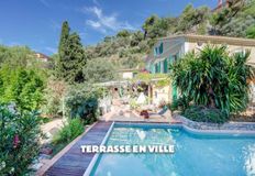 Casa di lusso in vendita a Tolone Provenza-Alpi-Costa Azzurra Var