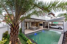 Villa in vendita a Pattaya Changwat Chon Buri 