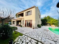 Villa in vendita a Cogolin Provenza-Alpi-Costa Azzurra Var