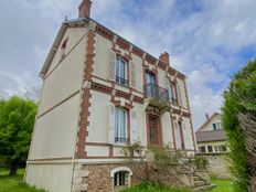 Prestigiosa casa di 140 mq in vendita Montereau-Fault-Yonne, Île-de-France