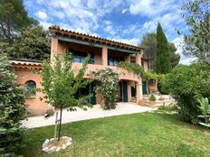 Prestigiosa villa di 150 mq in vendita, Le Val, Provenza-Alpi-Costa Azzurra