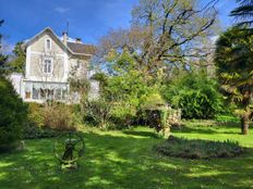 Casa di lusso in vendita Bussac-sur-Charente, Francia