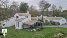 Prestigiosa casa di 286 mq in vendita Challans, Pays de la Loire