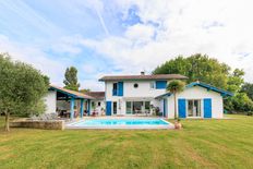 Casa di lusso di 153 mq in vendita Arcangues, Aquitania-Limosino-Poitou-Charentes